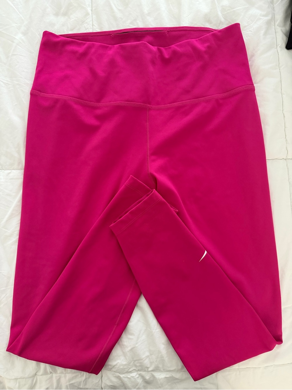 Nike Dri-FIT Hot Pink Leggings Women’s Size L